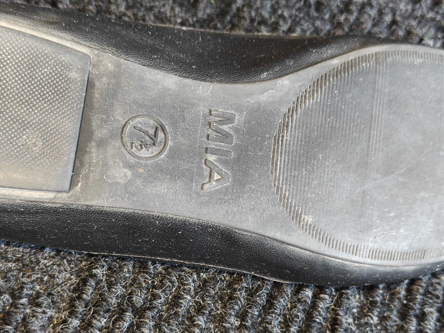 Women MIA Black Ballet Flats Slip On Shoes - Size 7.5 - photo 5