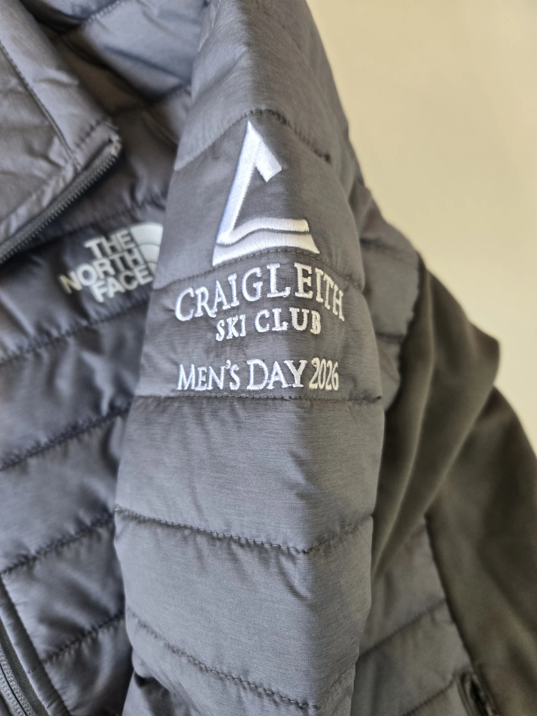 The North Face Craigleith Ski Club Men's Day 2026 Jacket - photo 4
