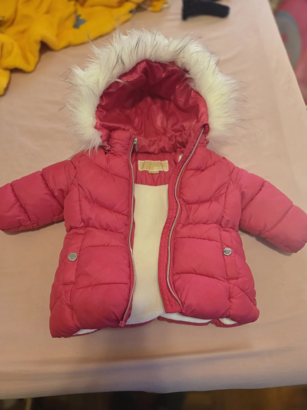 Michael Kors Puffer Jacket - photo 2