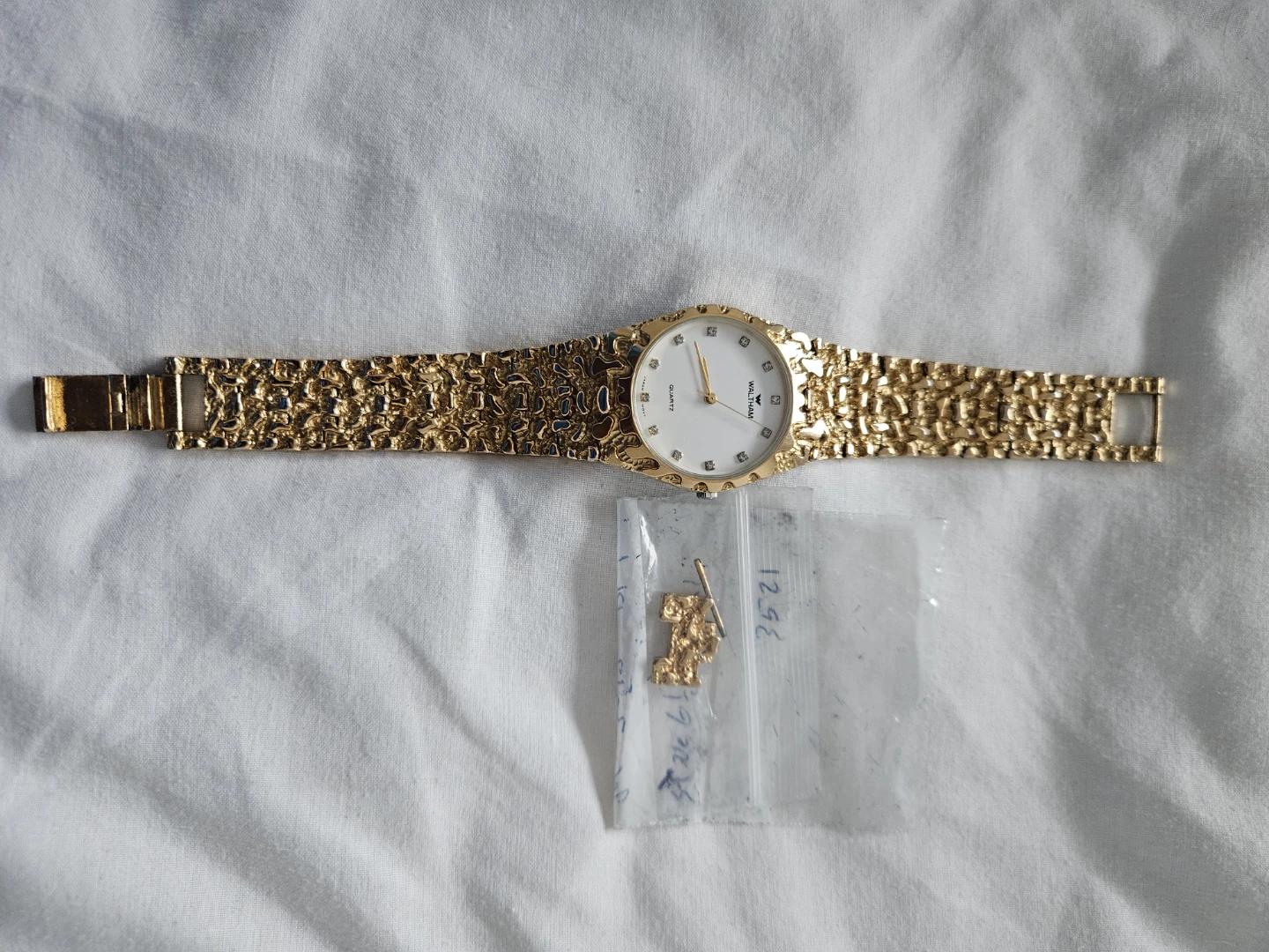 $65 Japan Movt Waltham Quartz Men’s Gold Colored Strap  Stones
