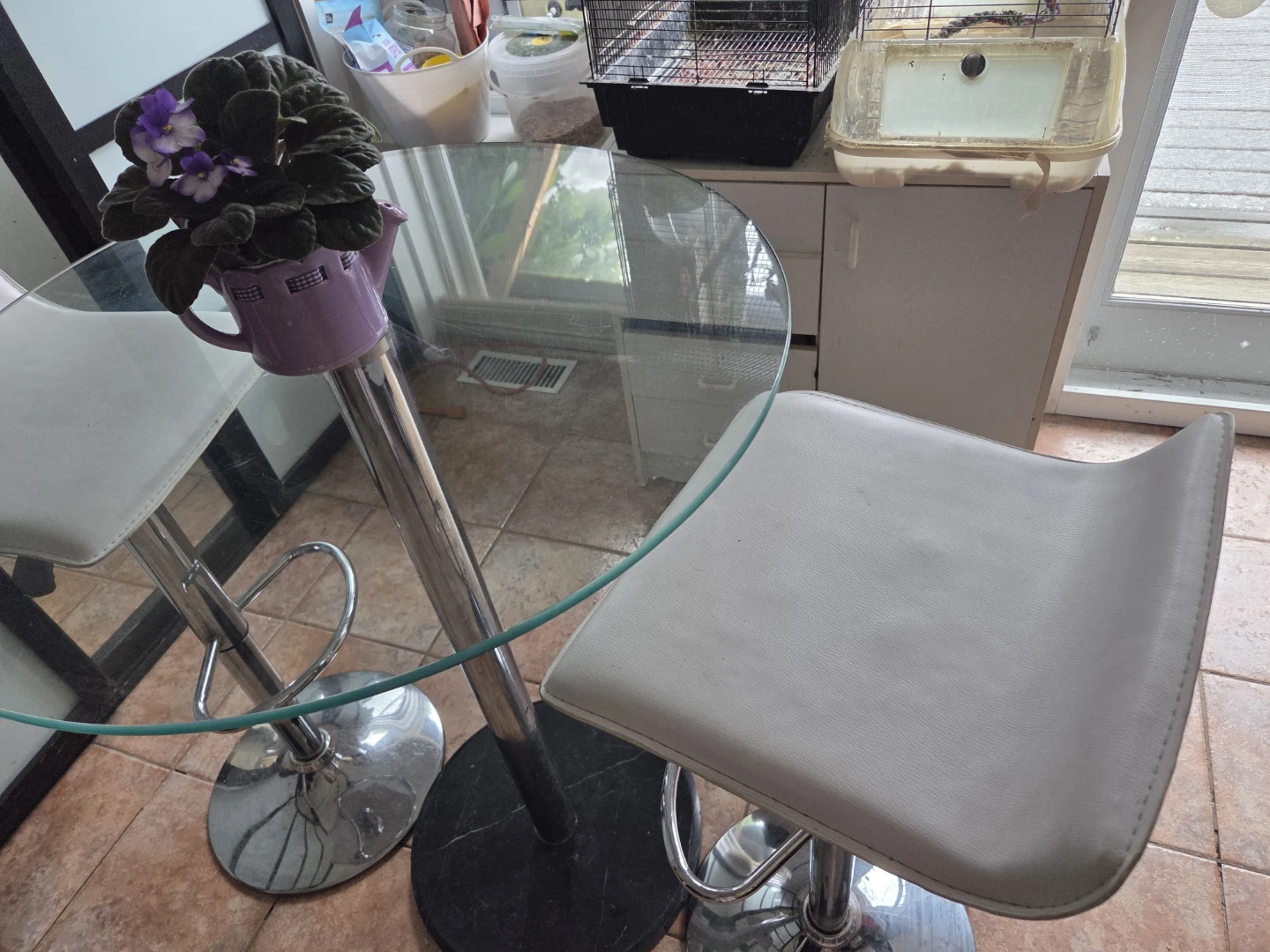 Adjustable Bar Stools - Set of 2 - White - photo 3