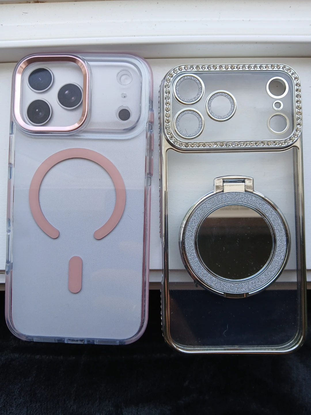 2 iPhone Cases 17 pro max
