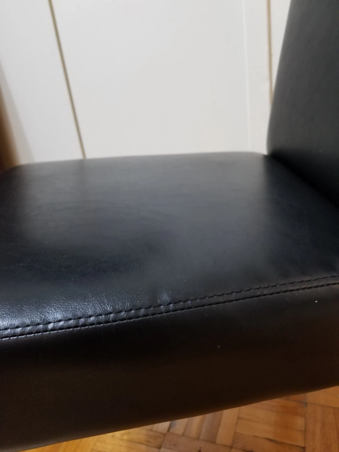 Black Faux Leather Dining Chair 🥕 - photo 2
