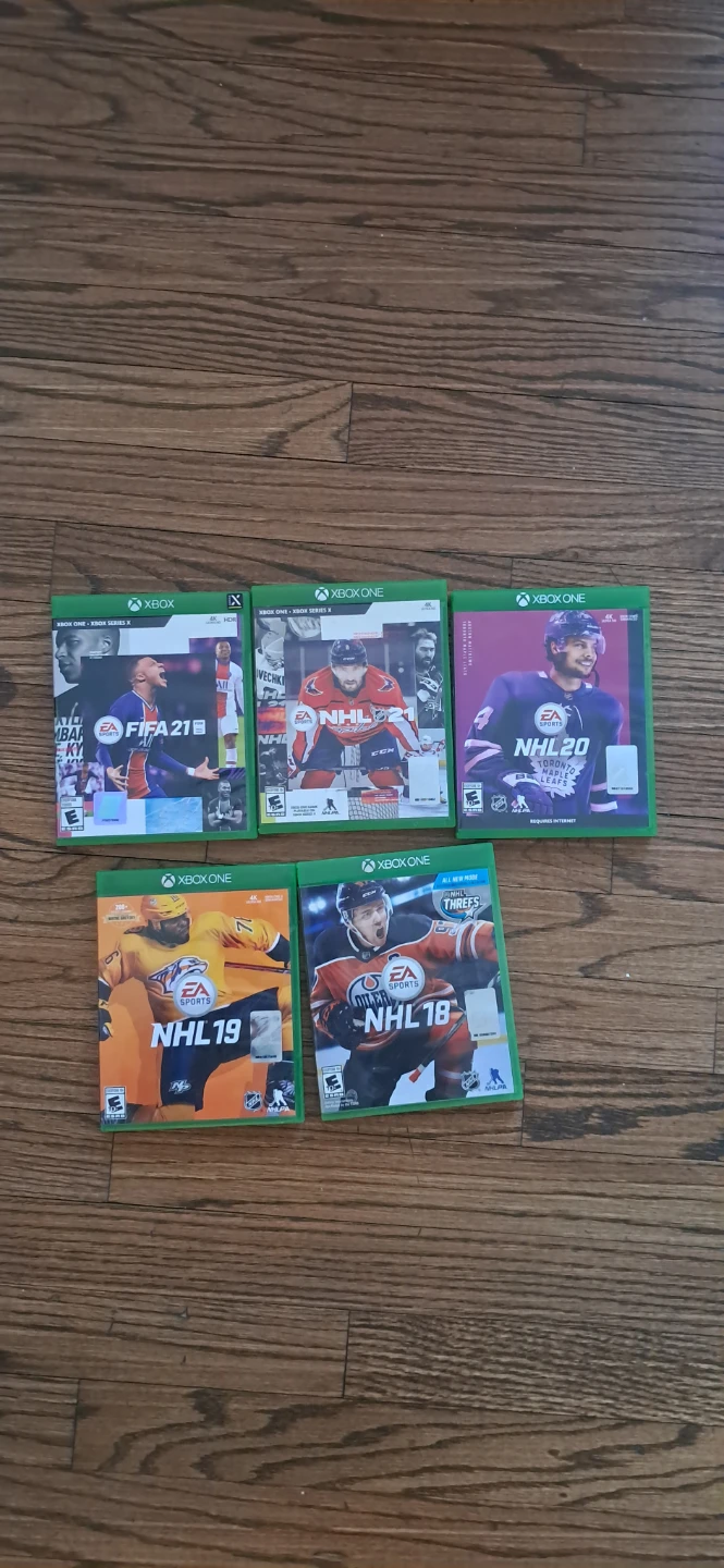 Xbox One FIFA 21 and NHL Games Lot