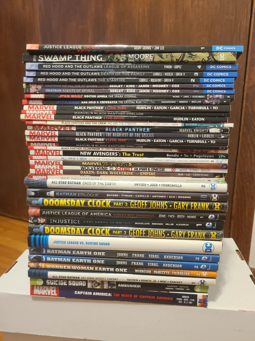 Collection of DC and Marvel Comic Books - photo 4