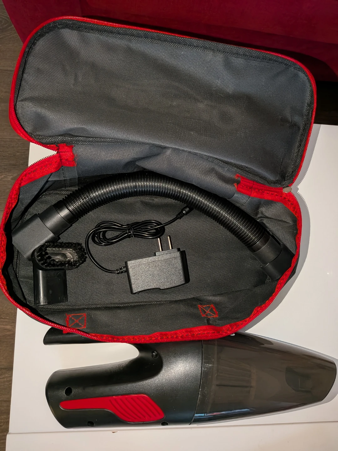 Oasser Handheld Vacuum Cleaner with Accessories