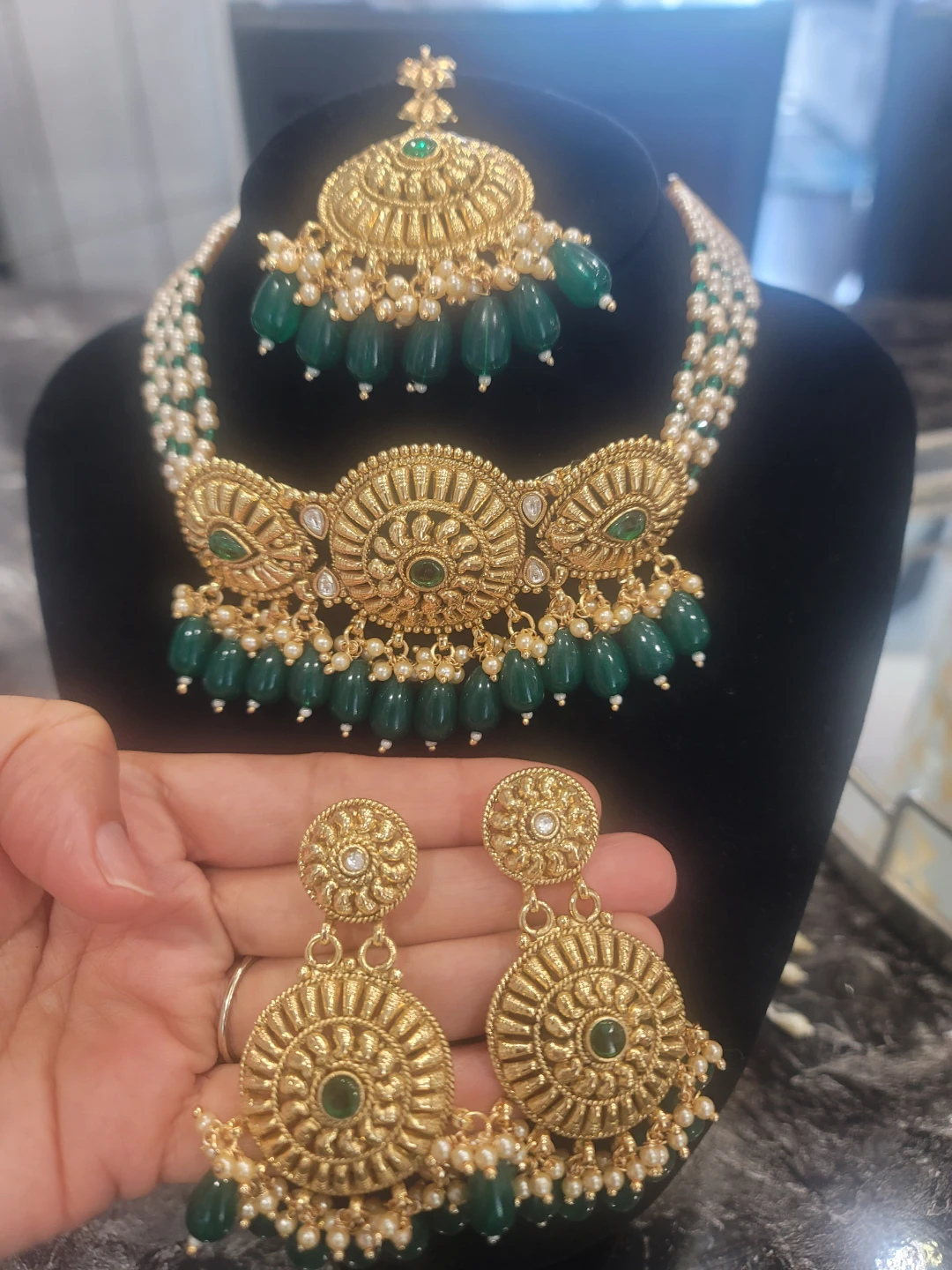 Gold Tone Necklace, Earring, and Tikka Set with Green Beads - photo 4
