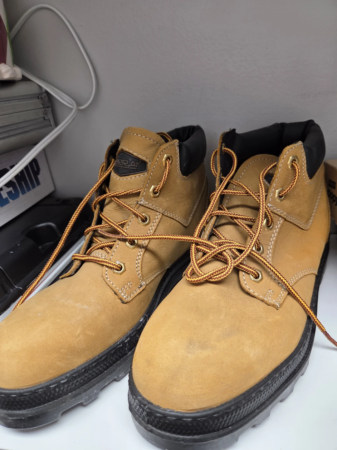 Terra boots