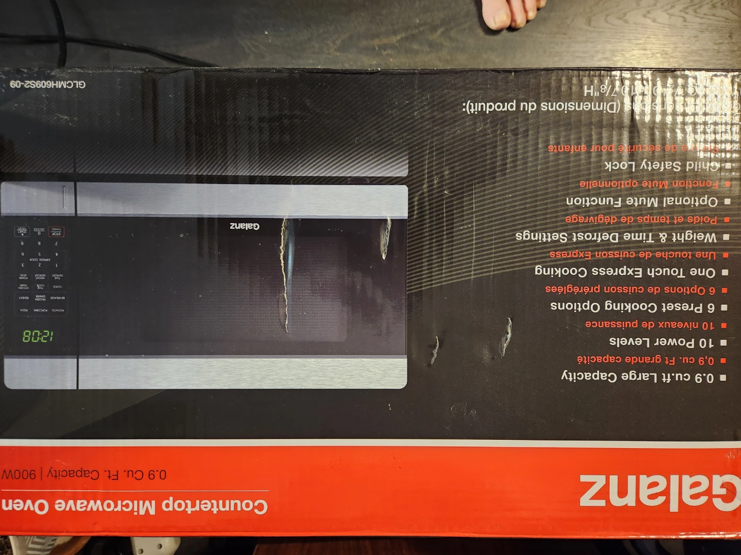 Galanz 0.9 cu. ft. Countertop Microwave Oven - 900W