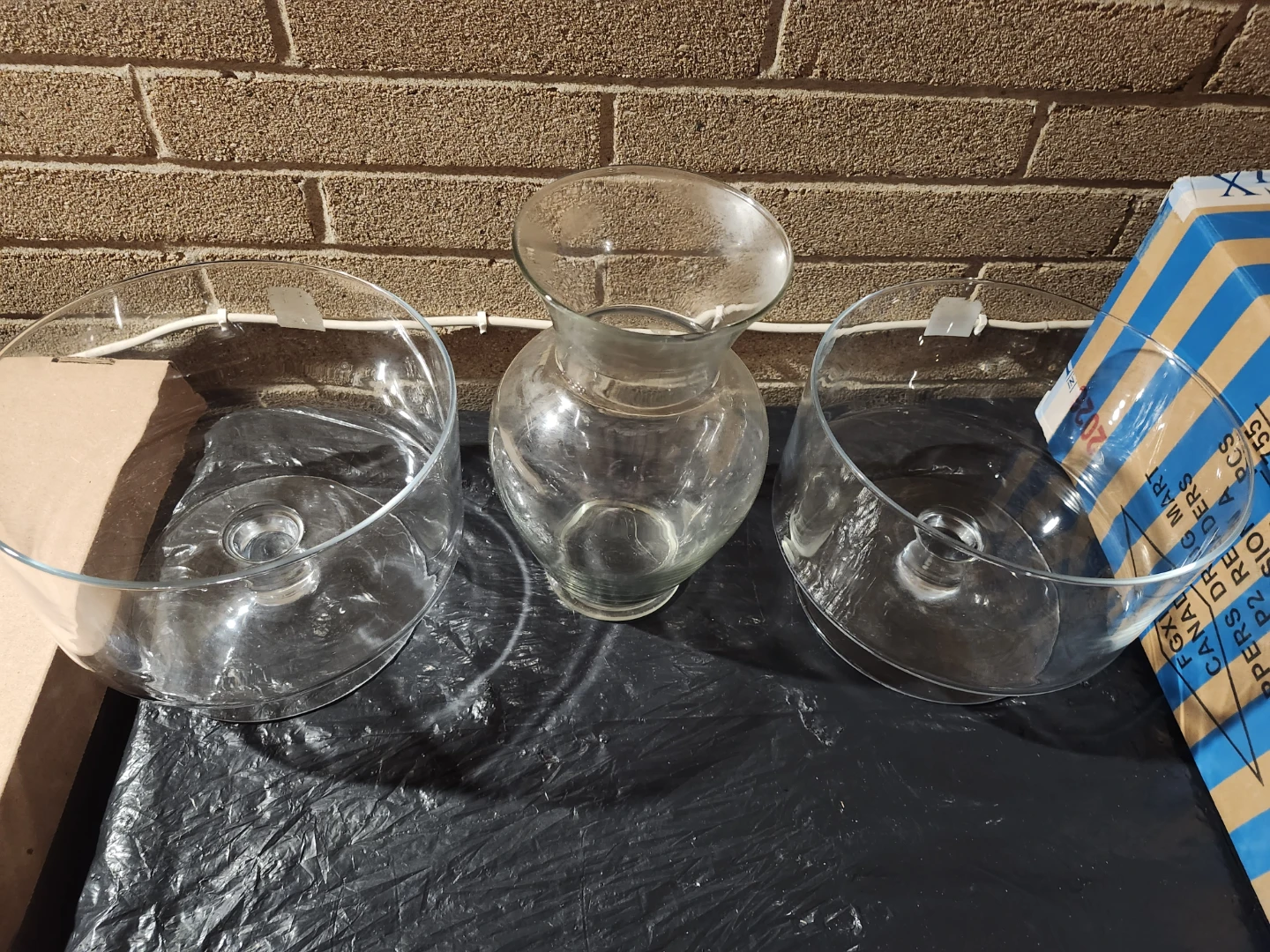 Large Clear Glass Vase and 2 Pedestal Bowls - photo 3