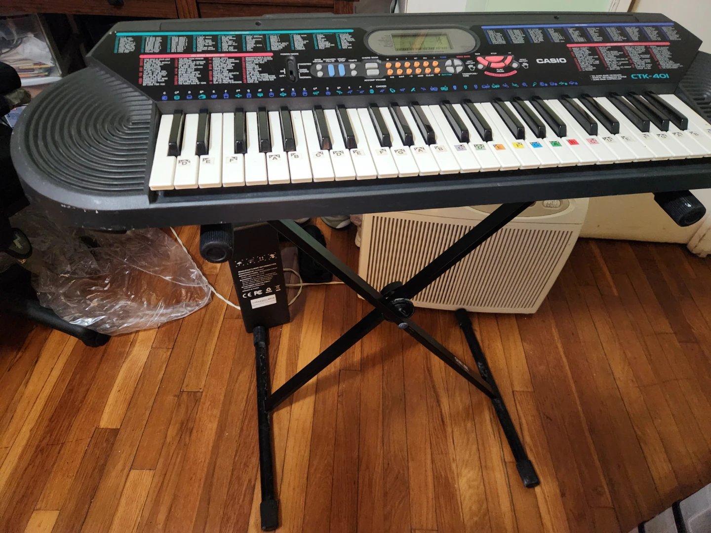Casio CTK-401 Electronic Keyboard with S84-10tand