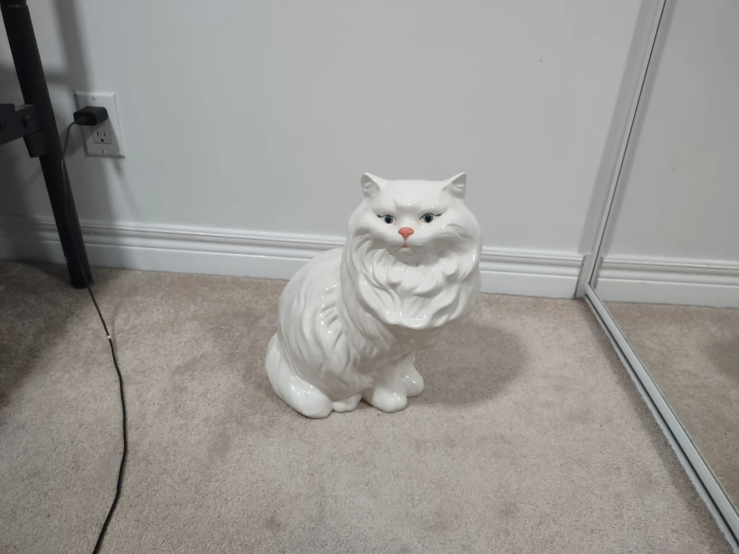 Vintage White Ceramic Cat