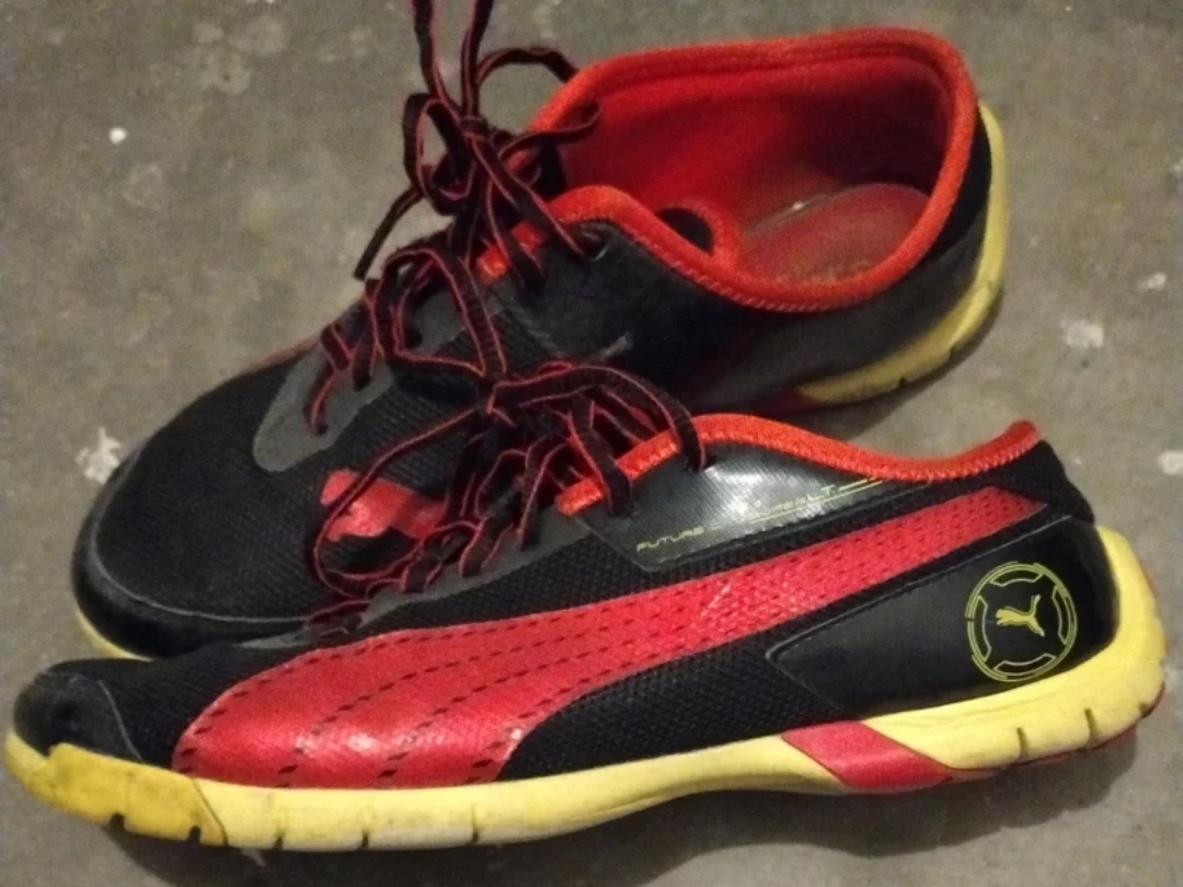 Puma Future Cat Super LT Shoes - Black/Red - Size 10/43