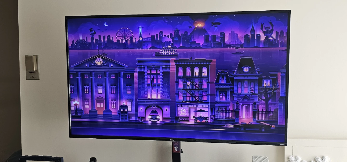 TCL 65" Roku TV 4K HDR - photo 4