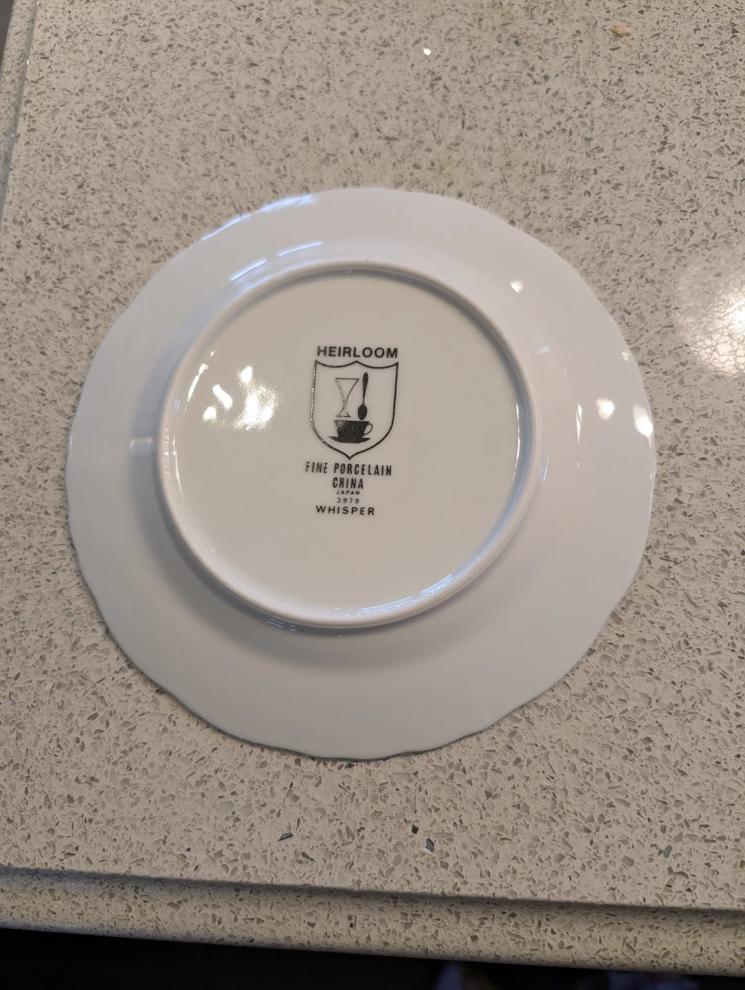 Heirloom Fine Porcelain Whisper China Set - photo 4