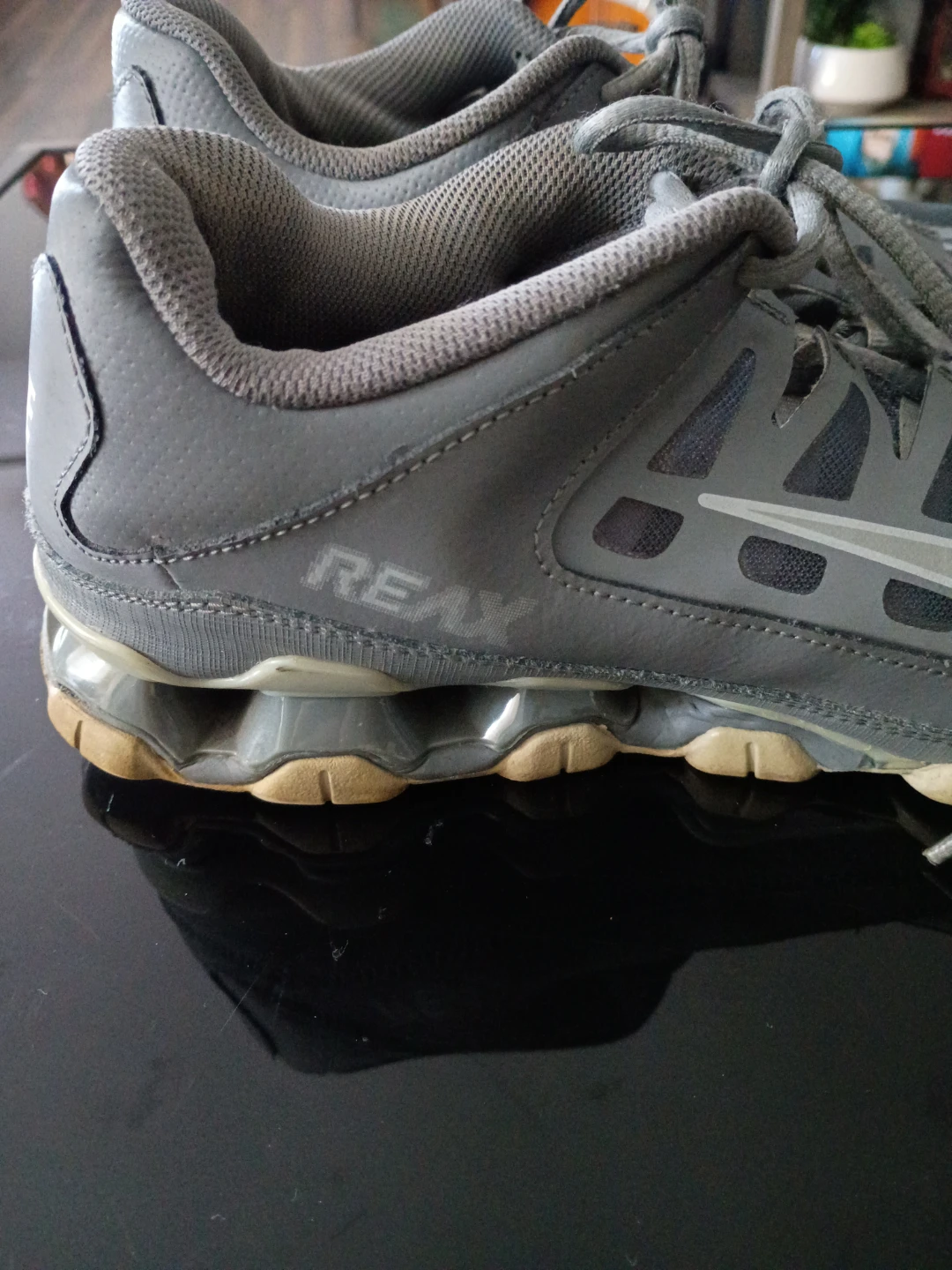 Nike Men's REAX 8 "Team" Running Shoes - Grey/White - US 8.5 - photo 2
