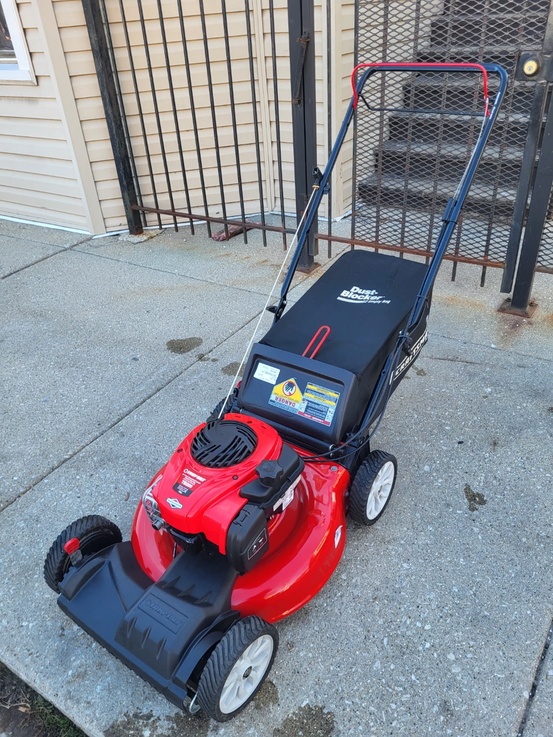 Lawnmover Troy Bilt Self Propelled semi new - photo 5