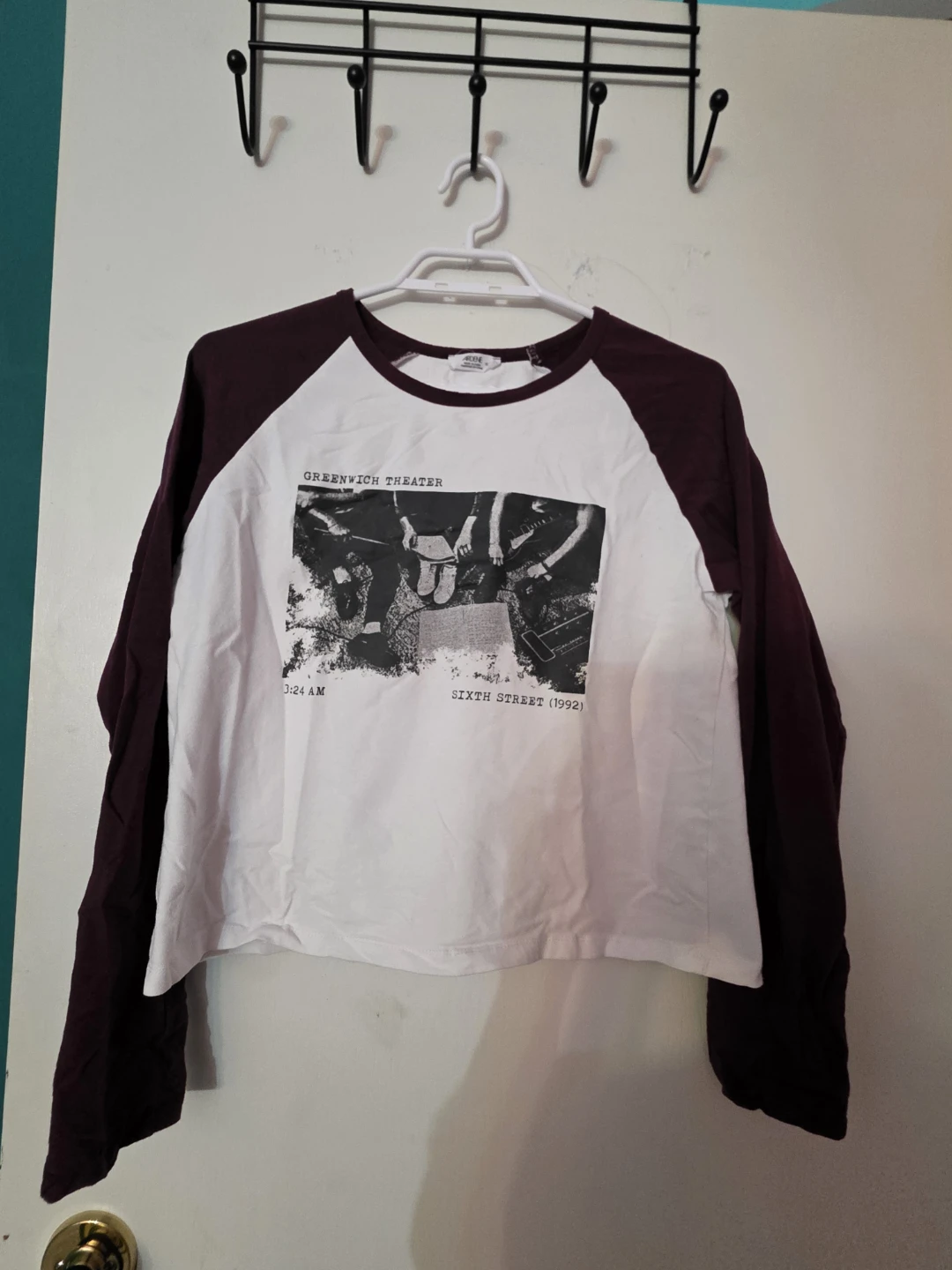 Greenwich Theater Long Sleeve T-Shirt - photo 2