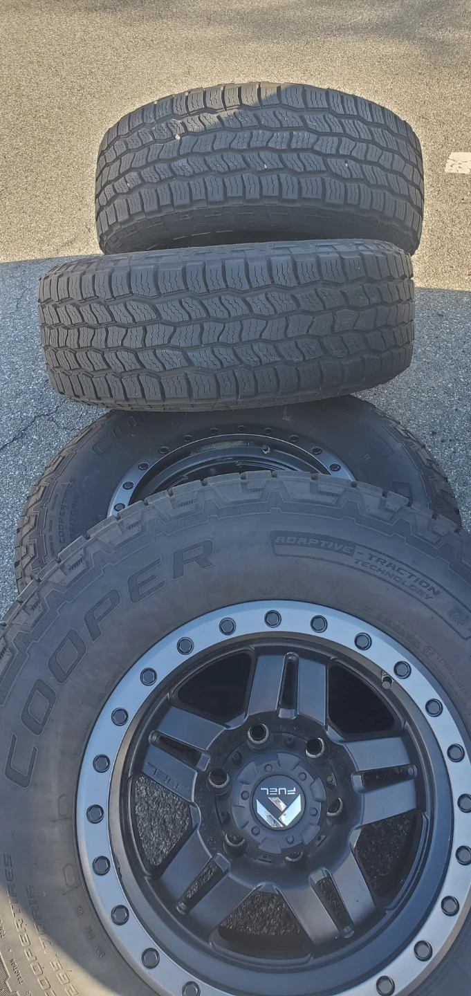 Cooper Discoverer AT3 4S Tires with Fuel Rims - photo 4
