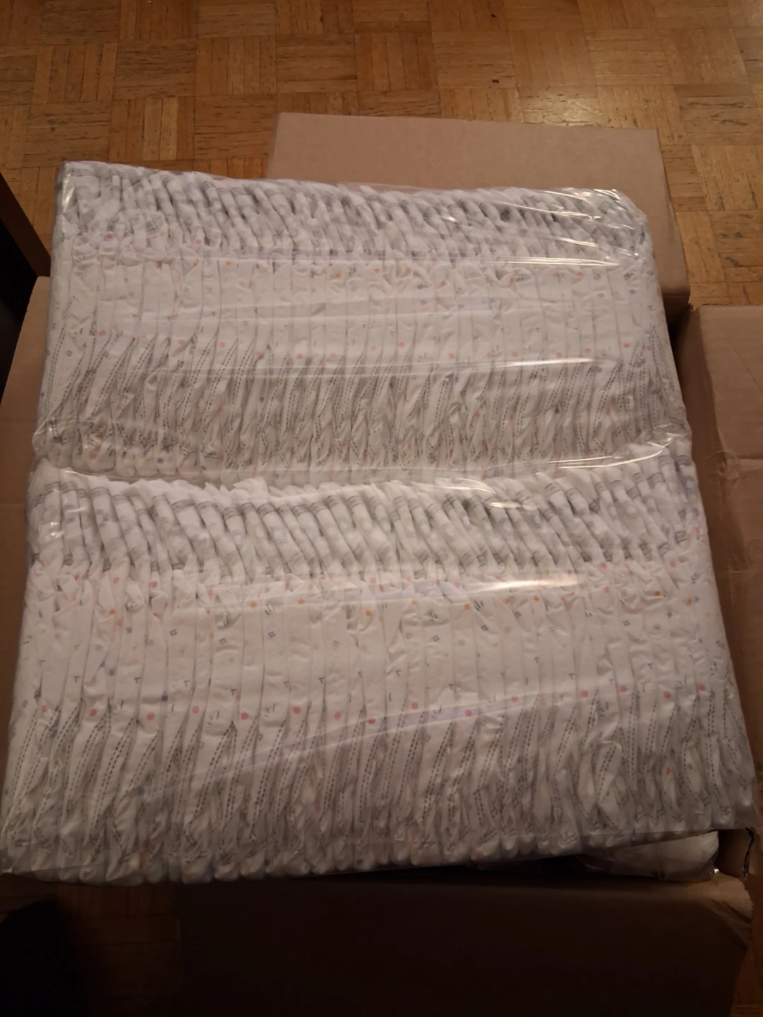 Huggies Plus Little Movers Diapers Size 3 (204 ct) - photo 3