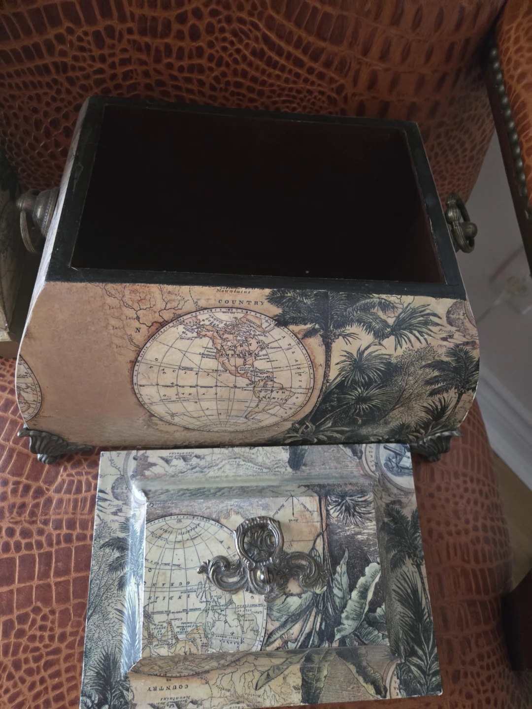 Decorative Trinket Boxes with Map and Tropical Design - photo 2