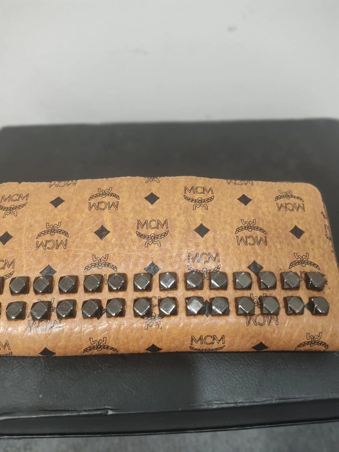MCM Studded Visetos Wallet - photo 3