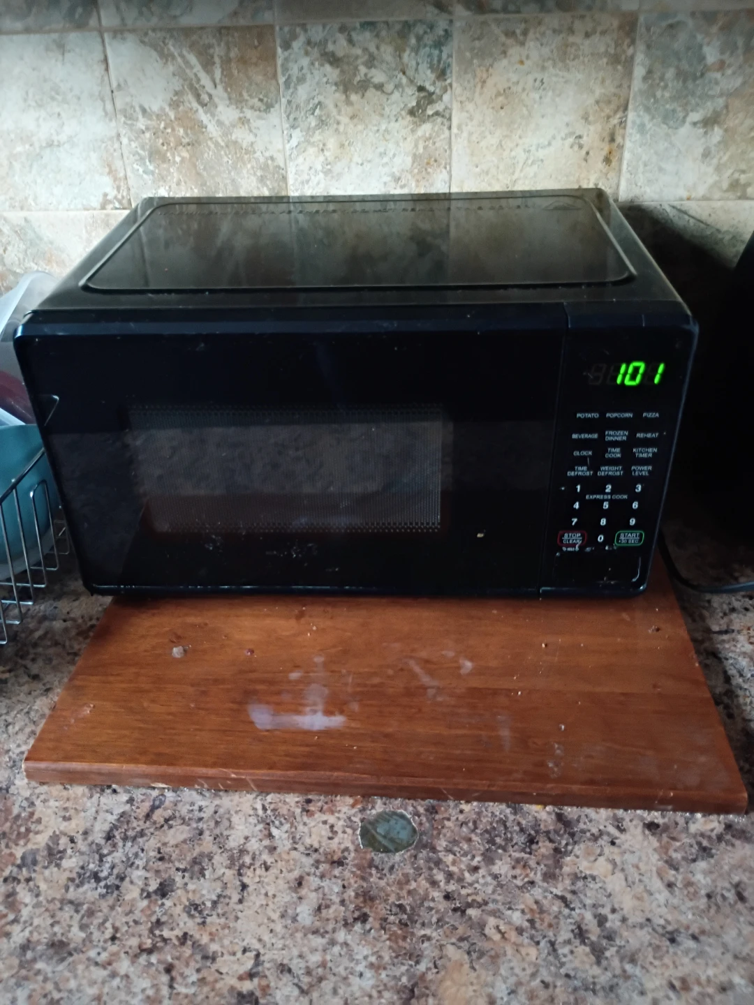 Hamilton Beach Microwave - photo 3