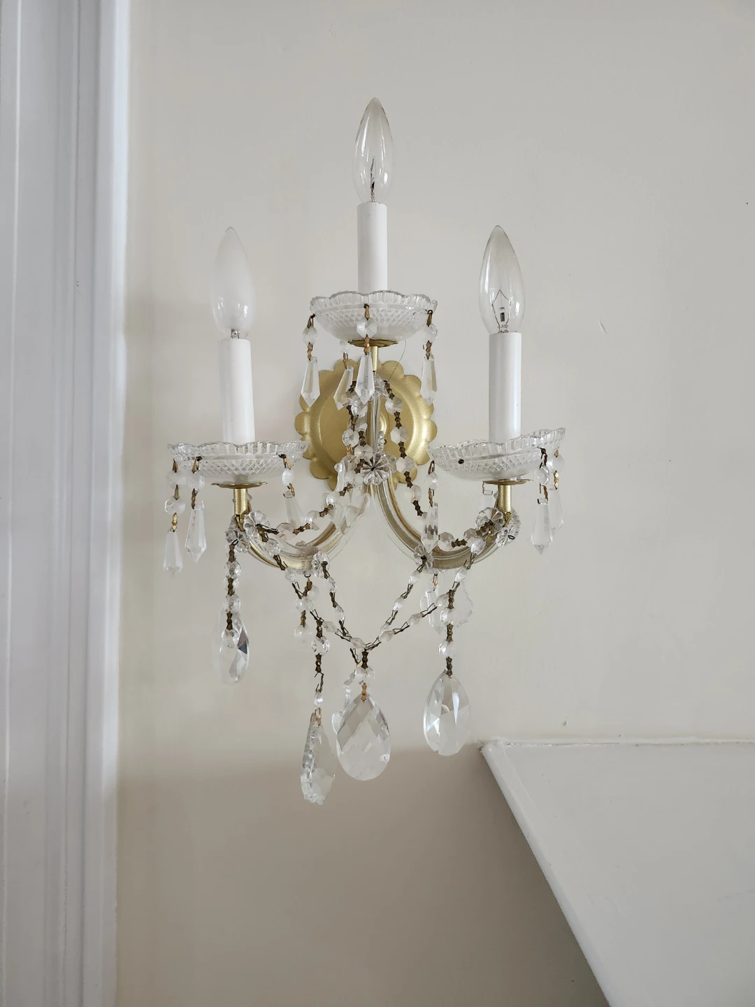 3-Light Crystal Sconce Wall Light