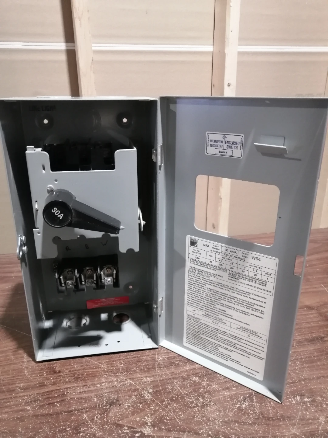 Federal Pioneer 30A Safety Switch - photo 2