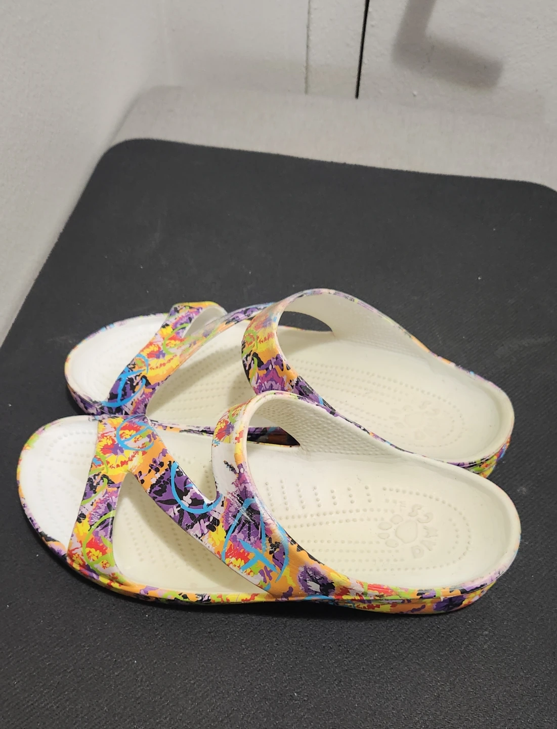 Crocs Women's Sandals Multi-Colour Size  9 - photo 2