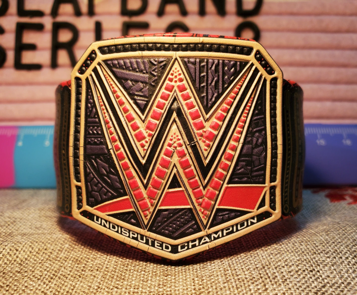 WWE Slapband Series 2 Roman Reigns Championship Belt - photo 2