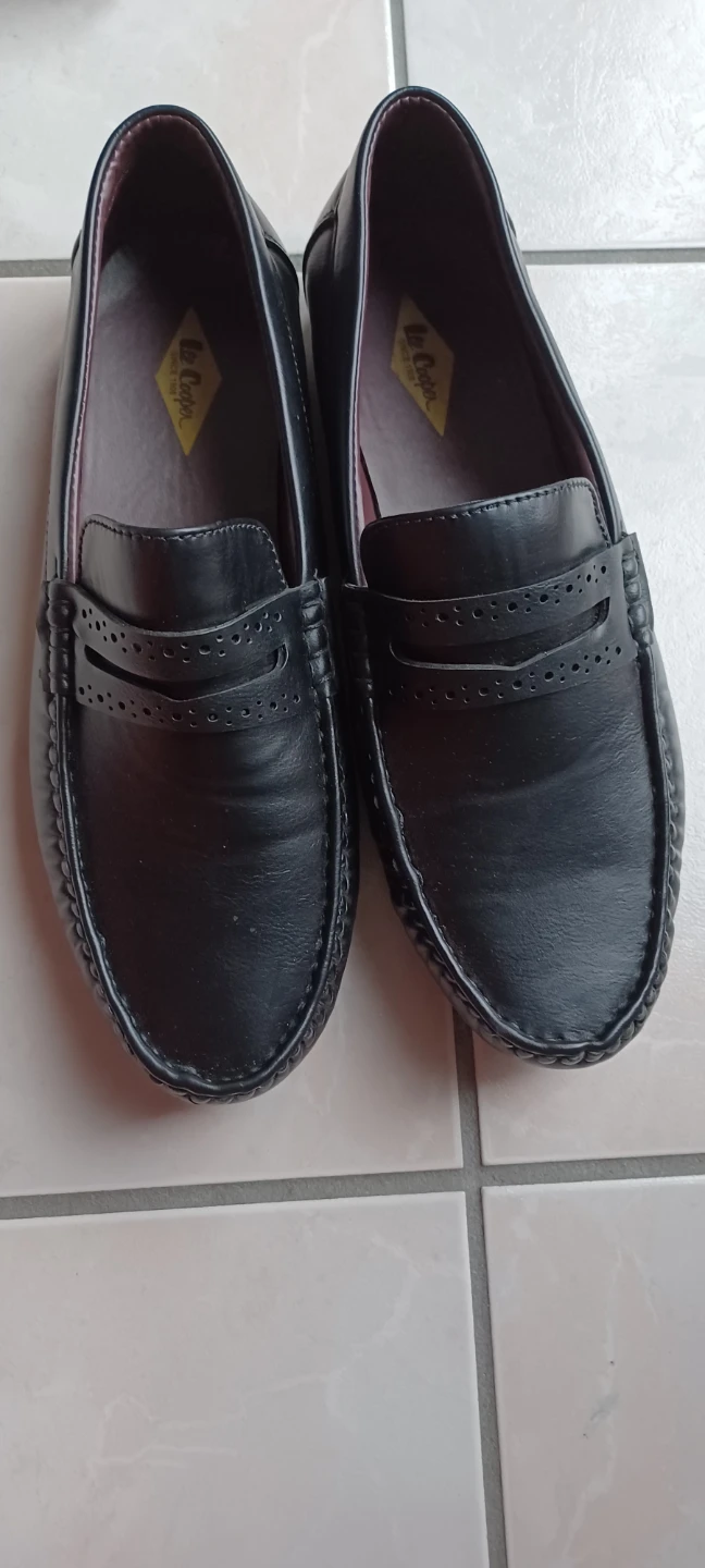 Lee Cooper Black Loafers - Size 7