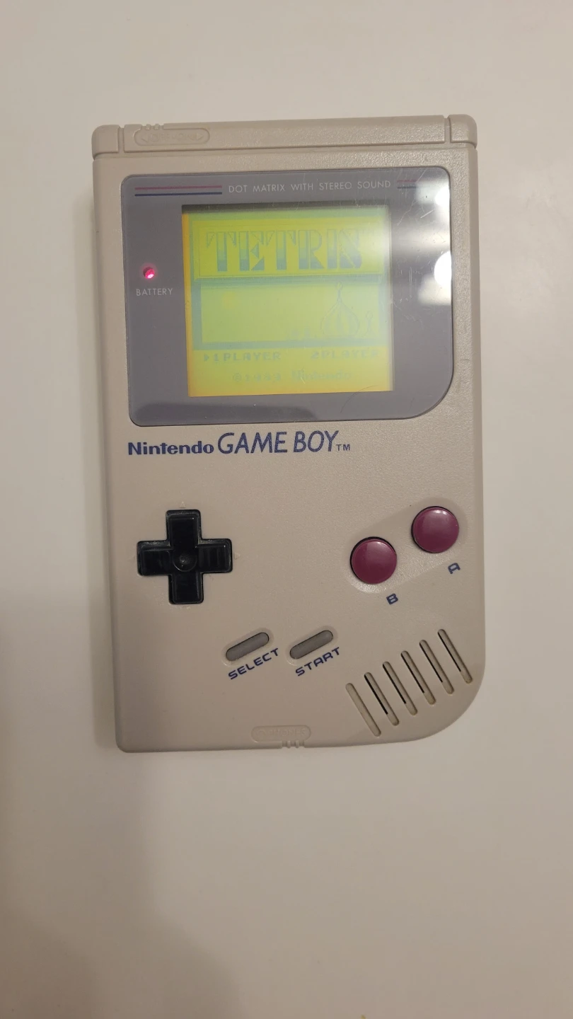 Nintendo Game Boy Classic with Tetris & 14-in-1 Game Cartridges - photo 3