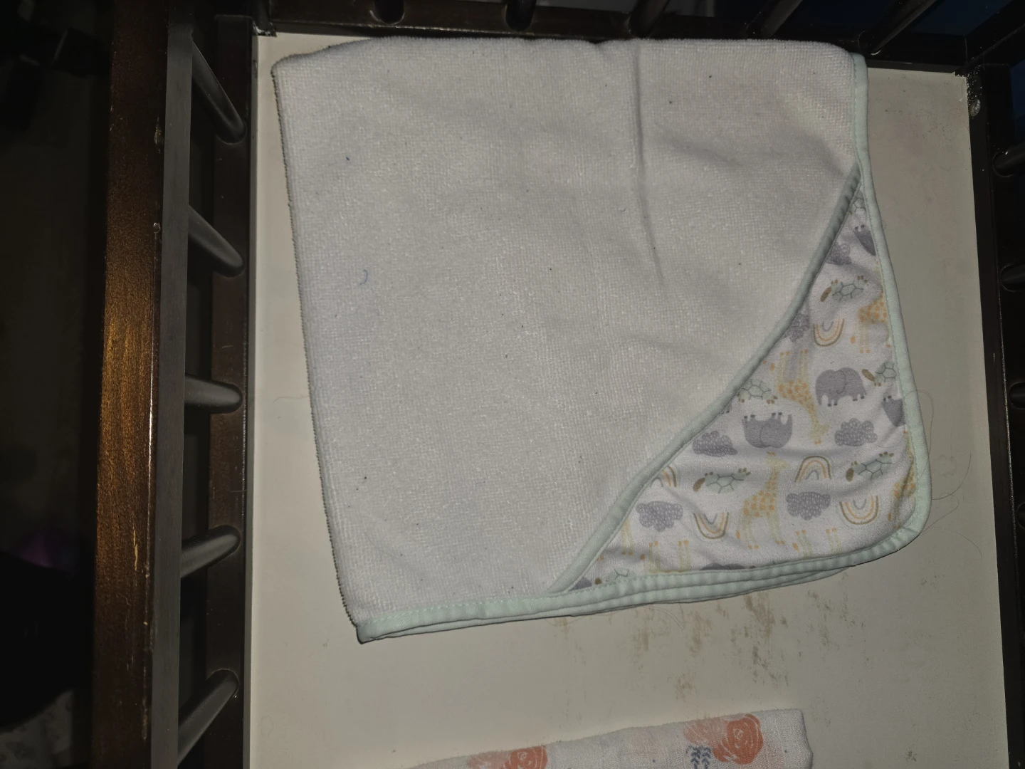 Baby Hooded Towel - Giraffe & Animals Print