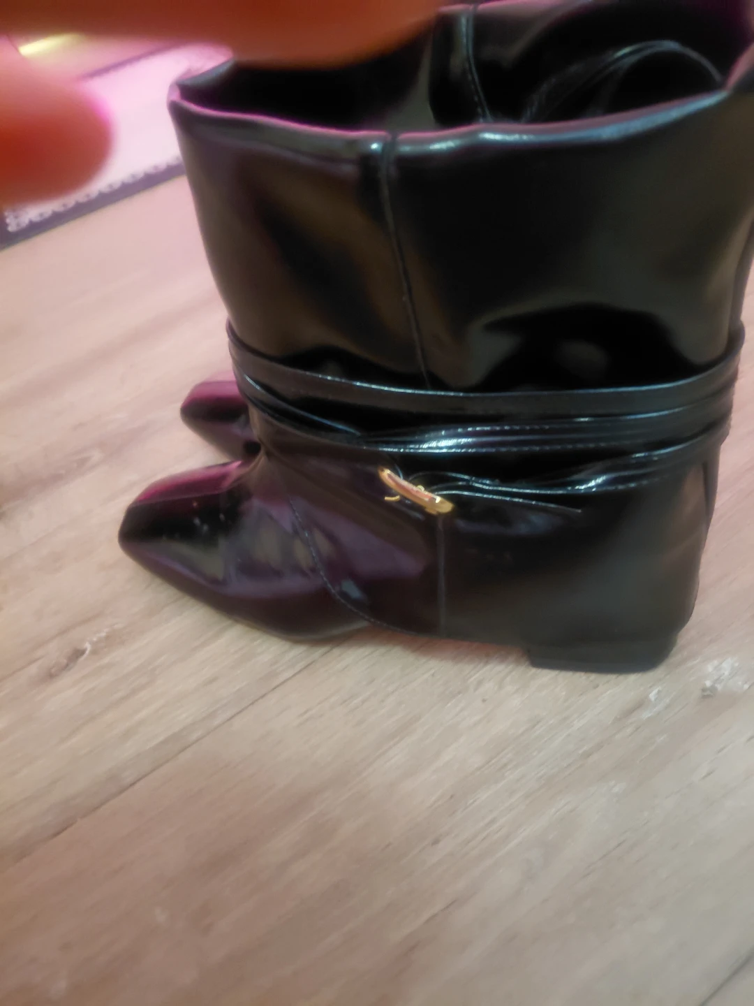 Black Leather Boots - photo 3