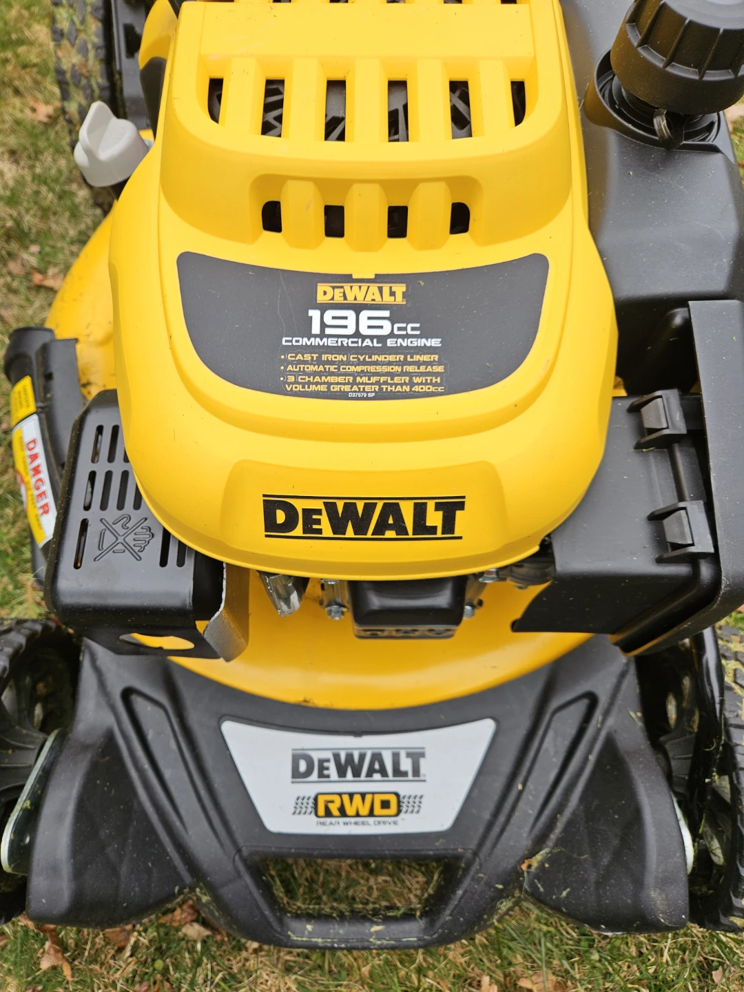 DeWalt 196cc RWD Push Mower - photo 2