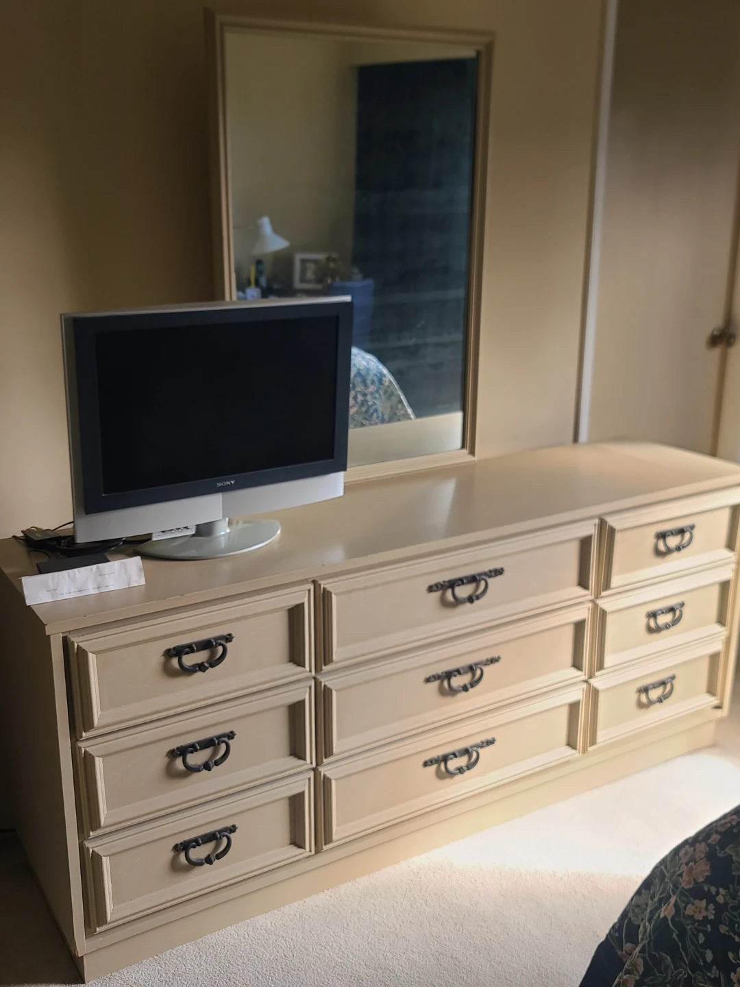 Vintage 9-Drawer Dresser with Mirror - photo 3