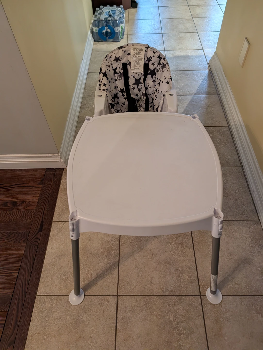 High Chair with Star Print Pad - photo 3
