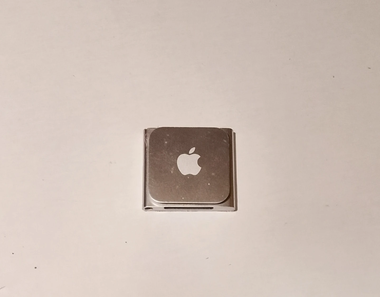 Apple iPod Nano 7th Gen MP3 Player - photo 3