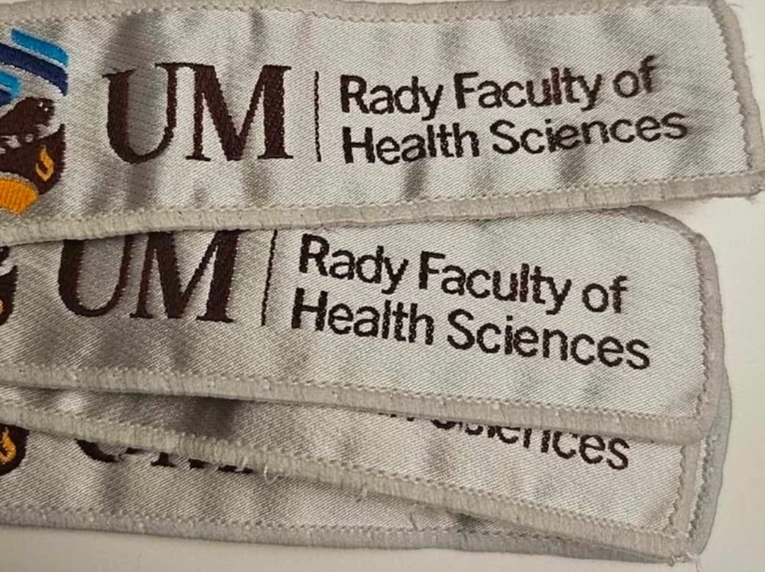 University of Manitoba nursing crests - photo 2