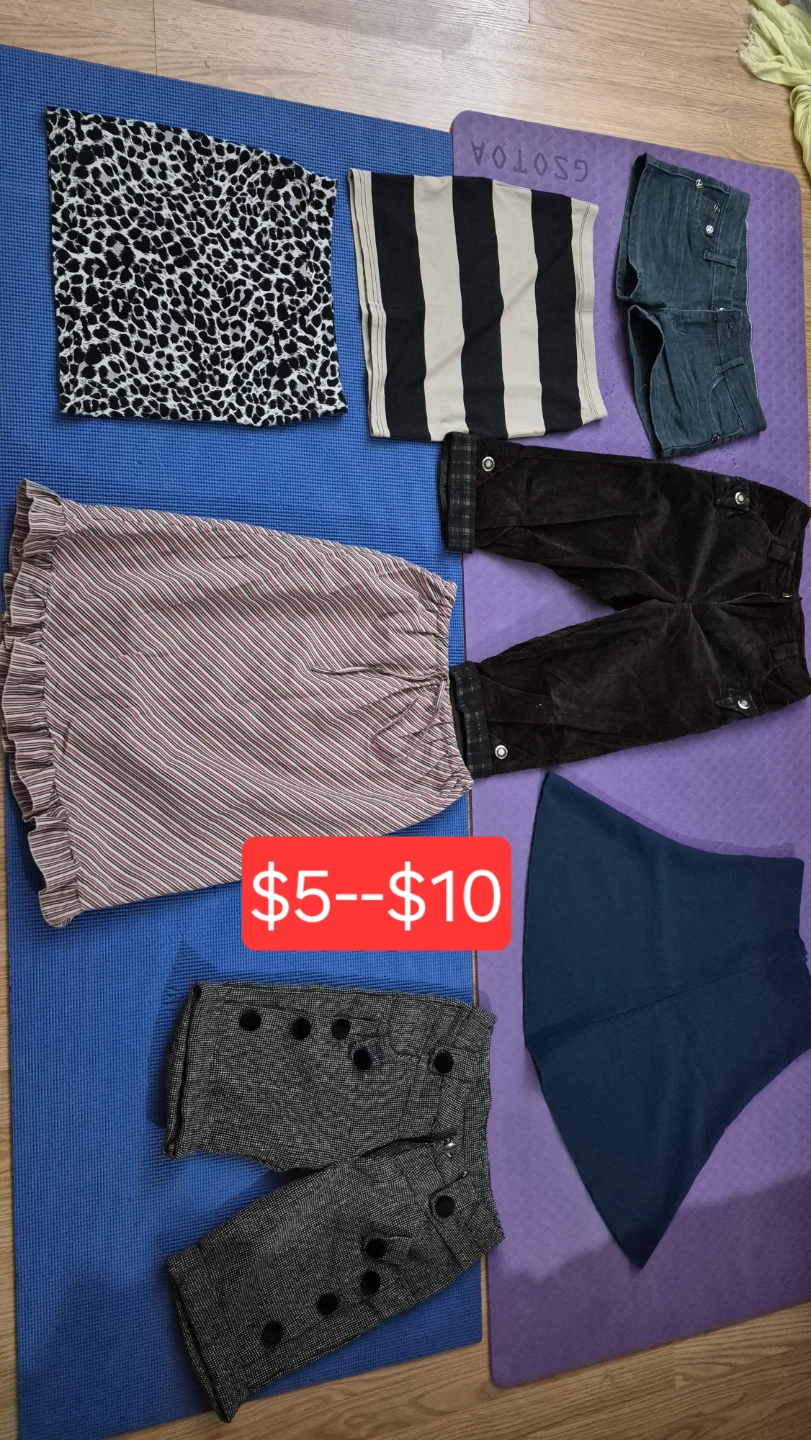 Assorted Women's Pants and Skirts - photo 4