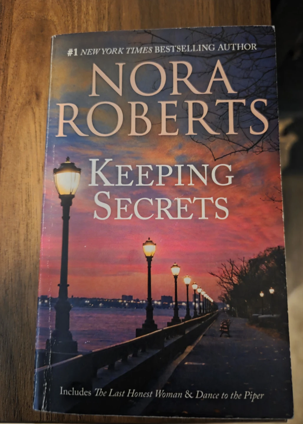 Nora Roberts Keeping Secrets Book