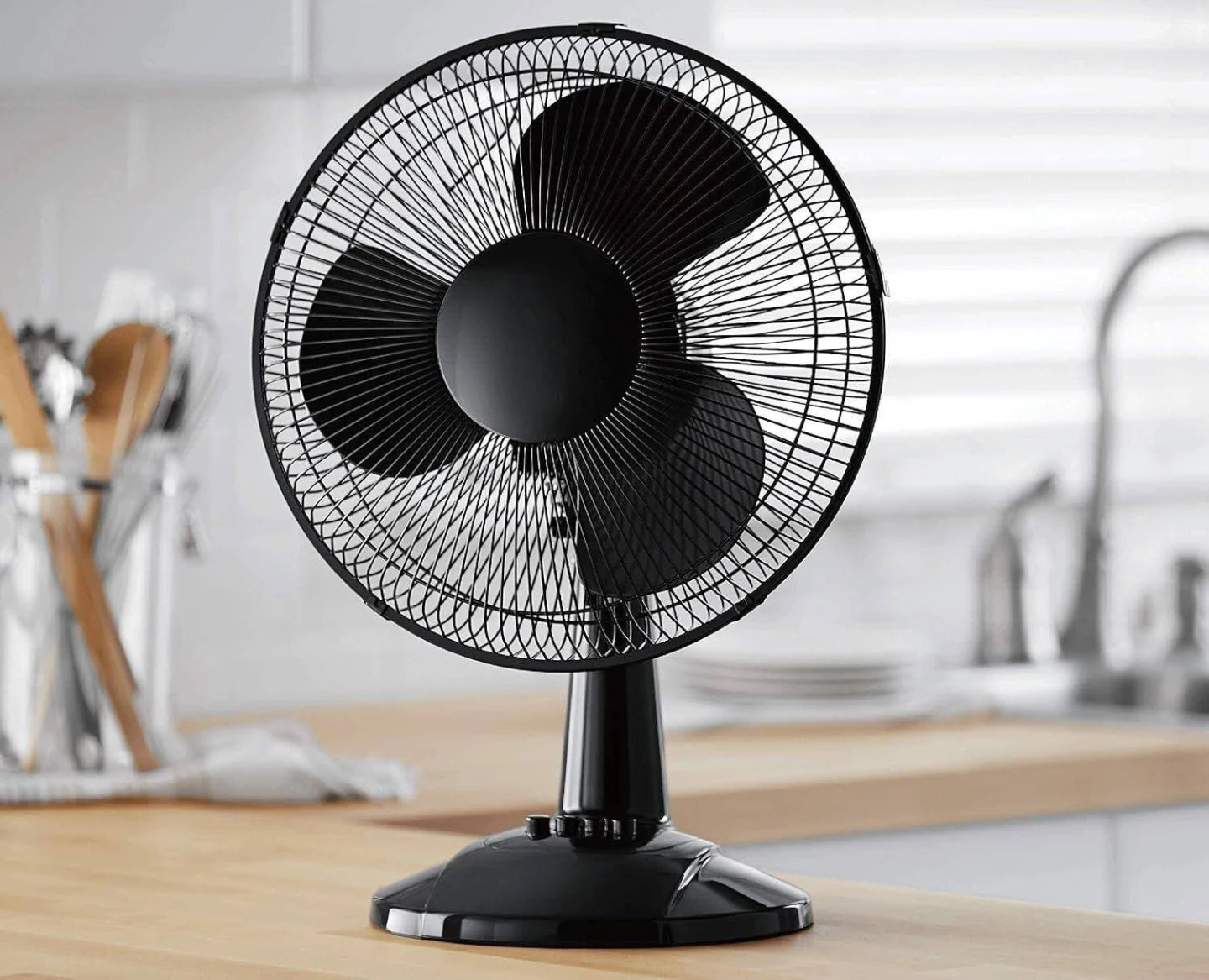 Black Oscillating Table Fan