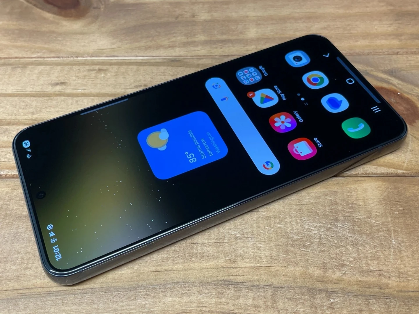Samsung Galaxy S22 SM-S901U 128 gb