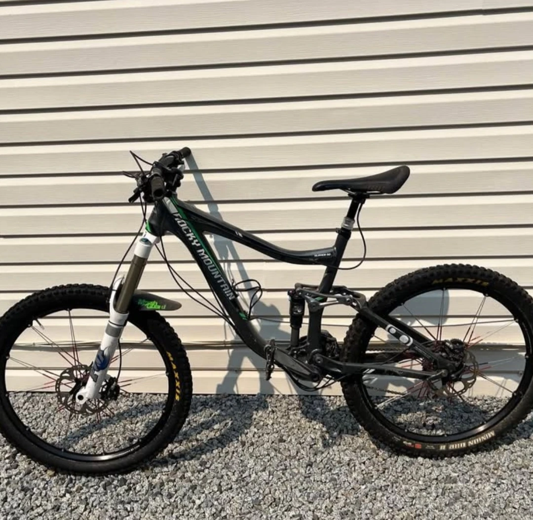 Rocky Mountain Slayer 50 Mountain Bike