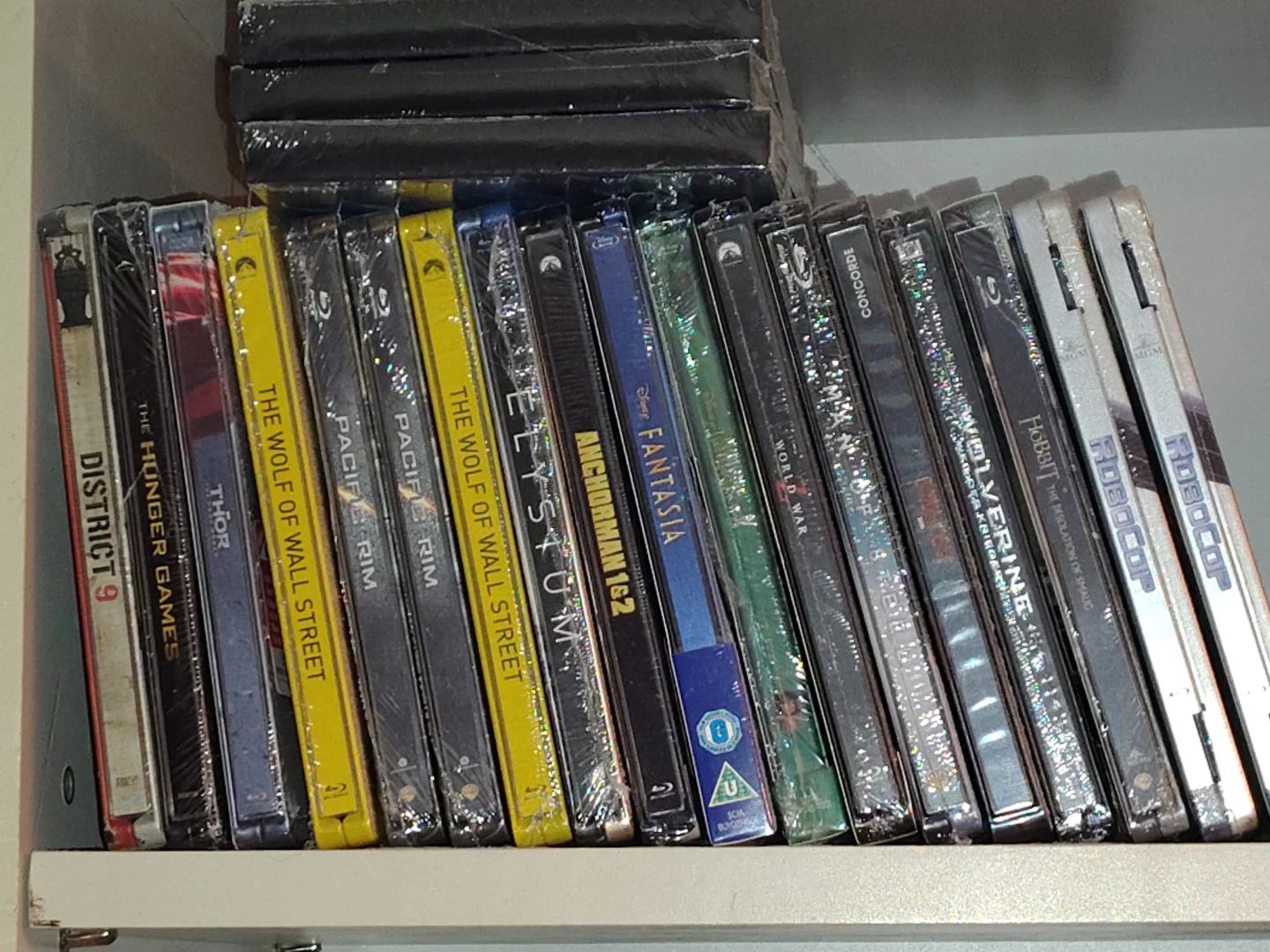 Assorted Blu-ray Steelbooks (District 9, Thor, etc.) - photo 2