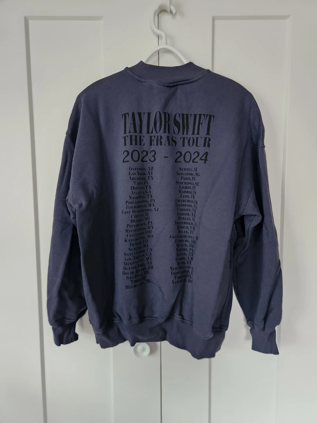 Taylor Swift Eras Tour Crewneck - photo 2