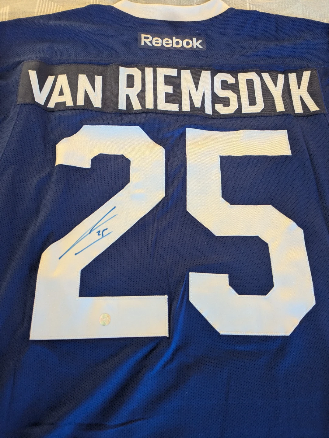 Reebok Toronto Maple Leafs Van Riemsdyk #25 Signed Jersey