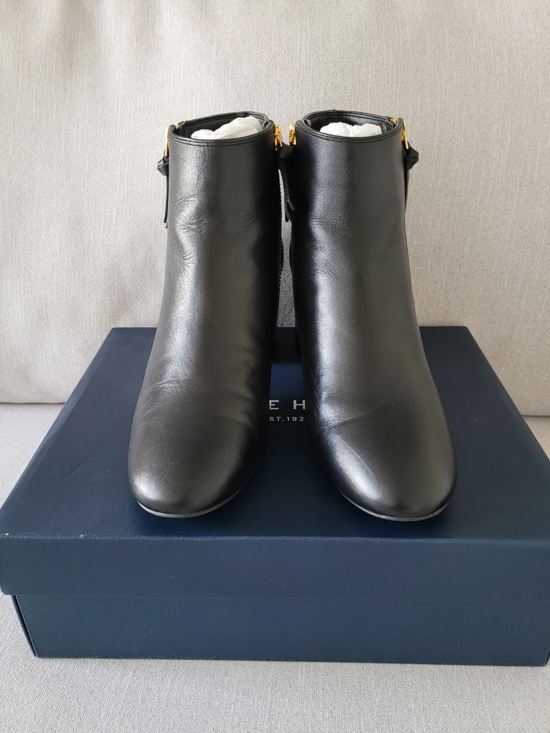 Cole Haan Saylor Grnd Bootie II - Size 8.5 - Black Leather - photo 2