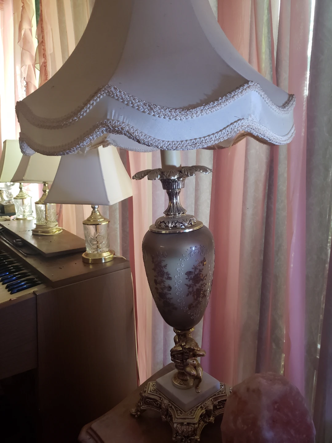 Vintage Decorative Table Lamp
